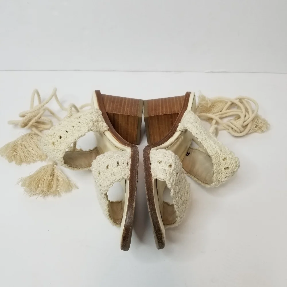 Joie lace‎ up sandals